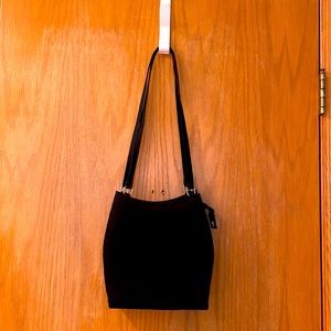 Black purse/ shoulder bag